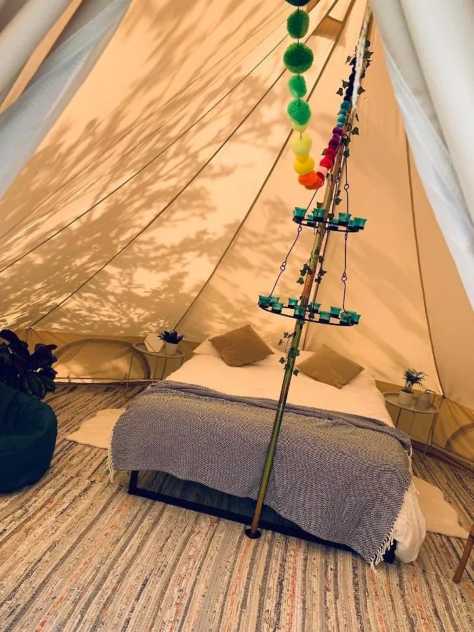 Luxury tent Bowhayes Farm - Camping & Glamping - Bell Tents - Cider Orchard Venn Ottery United Kingdom